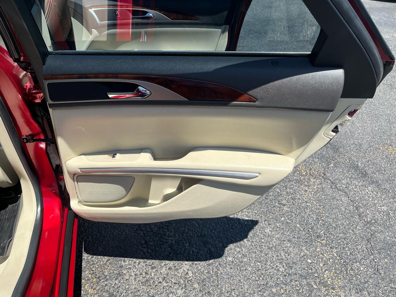 Lincoln MKZ AWD 2014