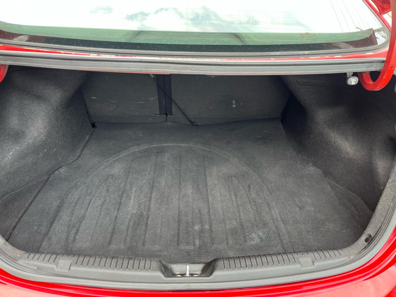 Hyundai Elantra GLS Auto 2013
