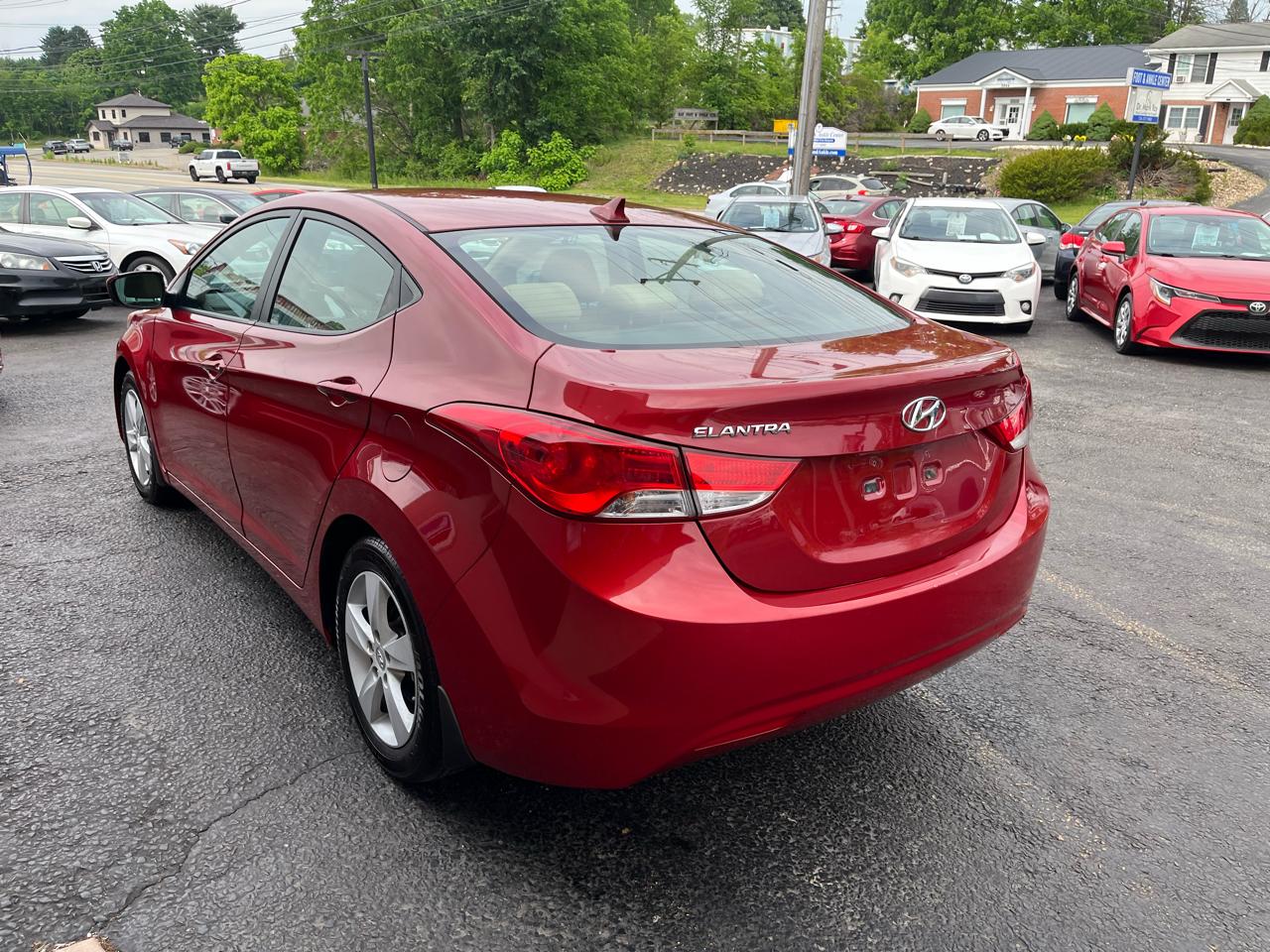 Hyundai Elantra GLS Auto 2013