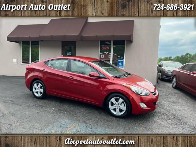 Red (Burgundy) 2013 Hyundai Elantra GLS FWD Sedan Front-Wheel Drive Automatic