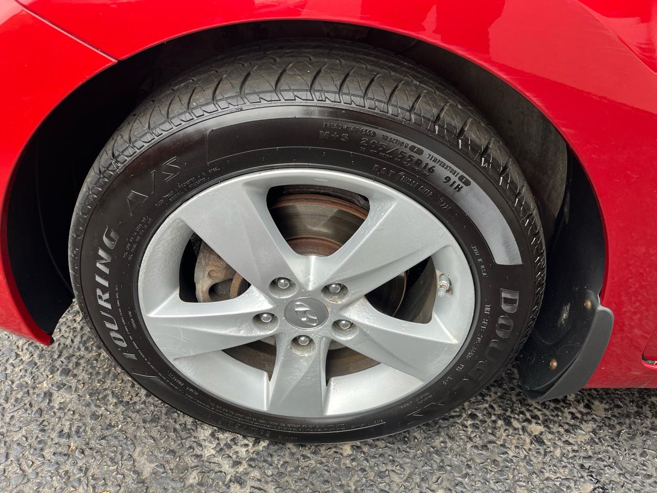Hyundai Elantra GLS Auto 2013