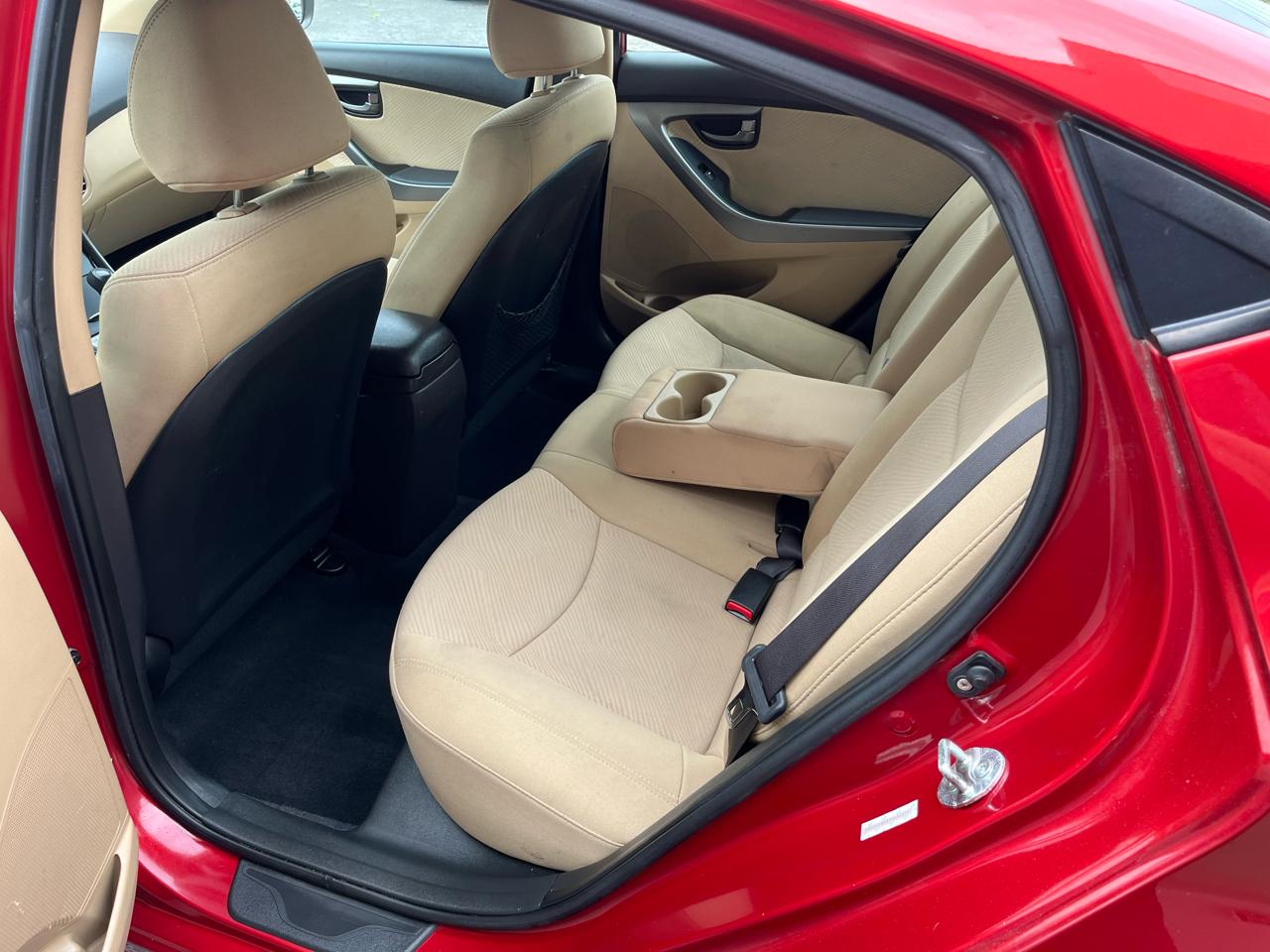 Hyundai Elantra GLS Auto 2013