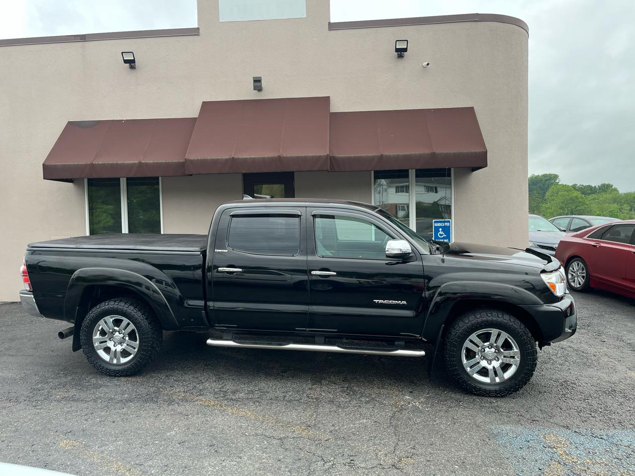 Toyota Tacoma  2015