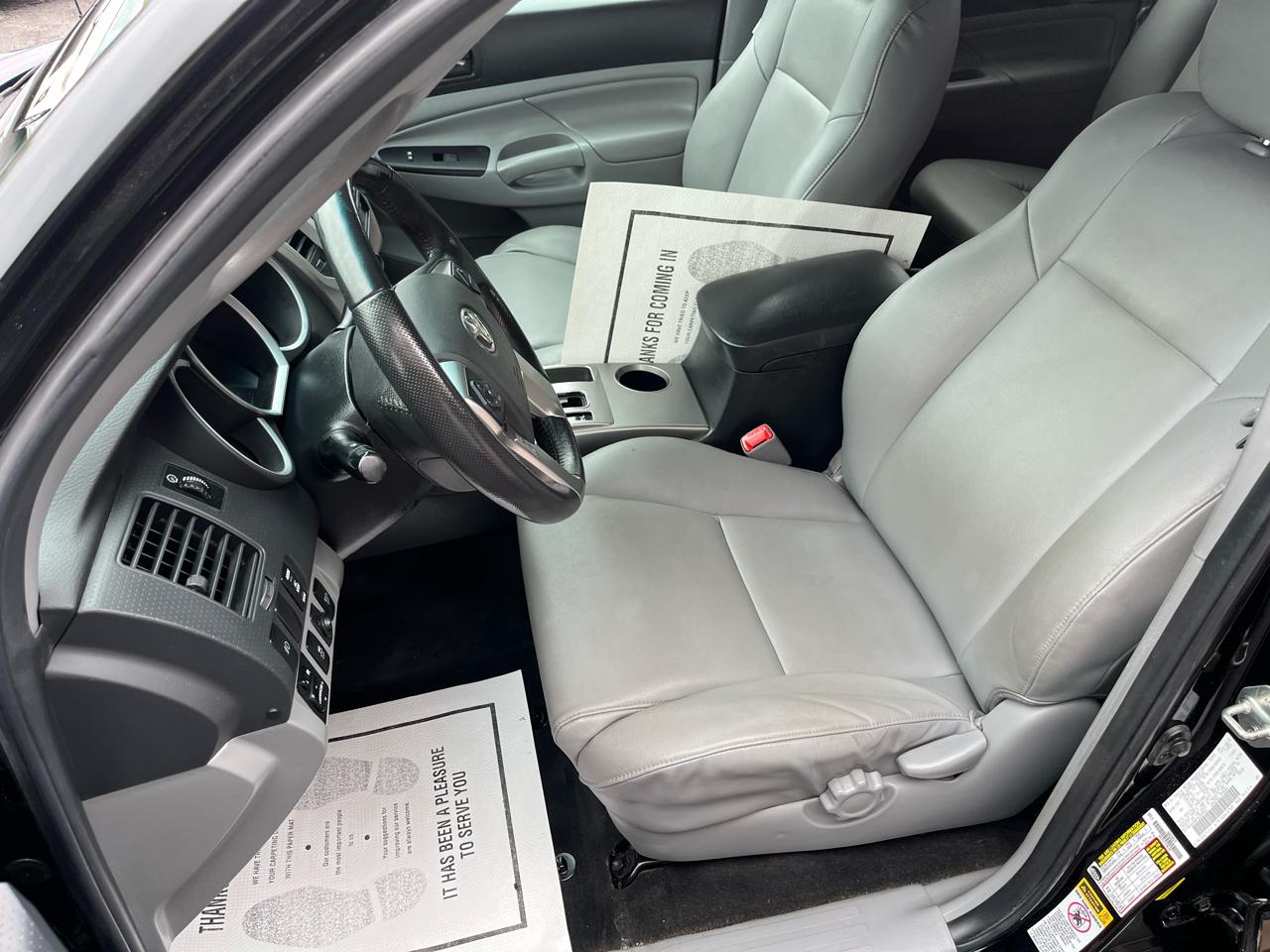 Toyota Tacoma  2015
