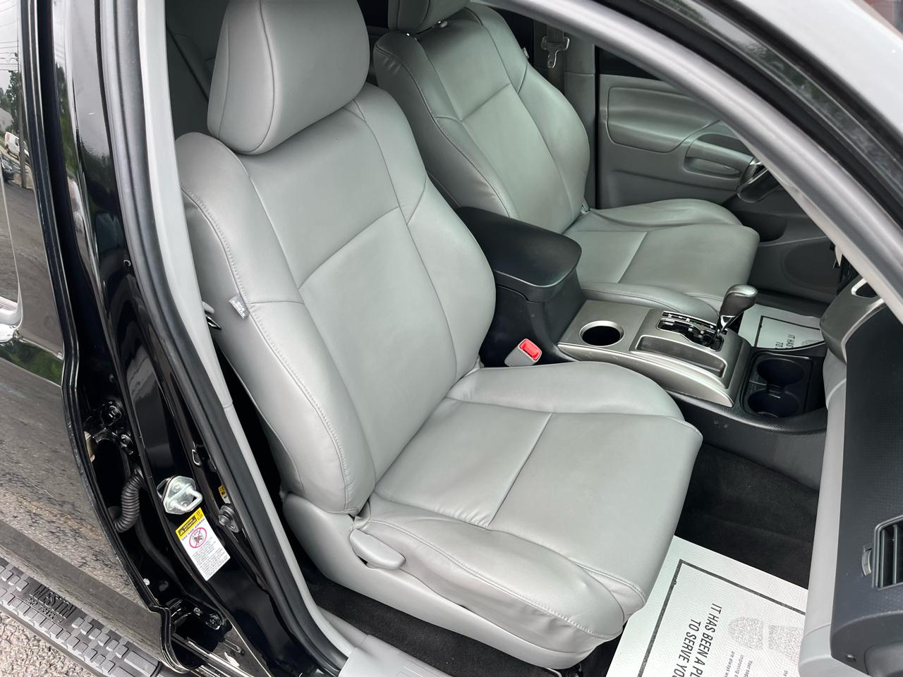 Toyota Tacoma  2015