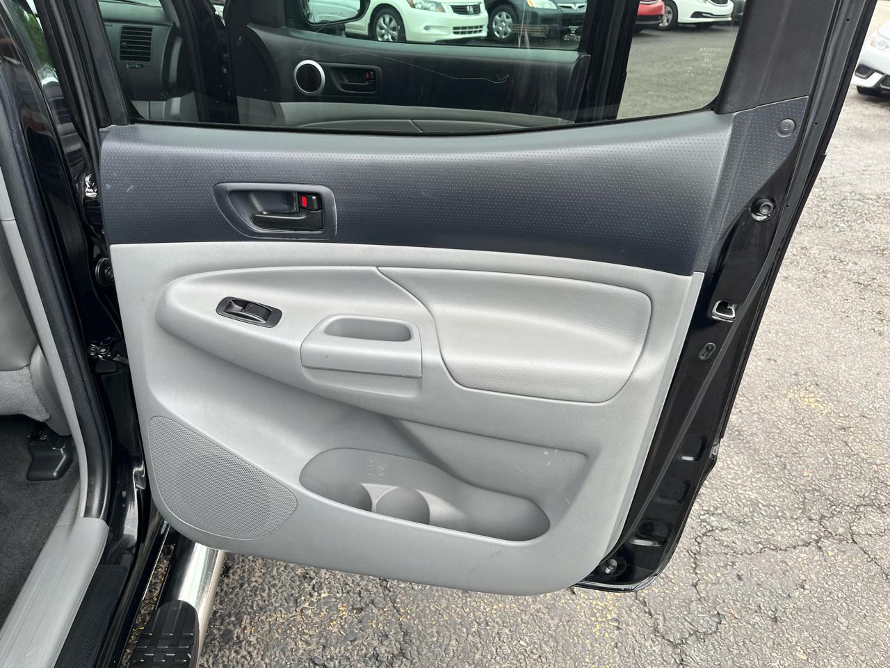 Toyota Tacoma  2015