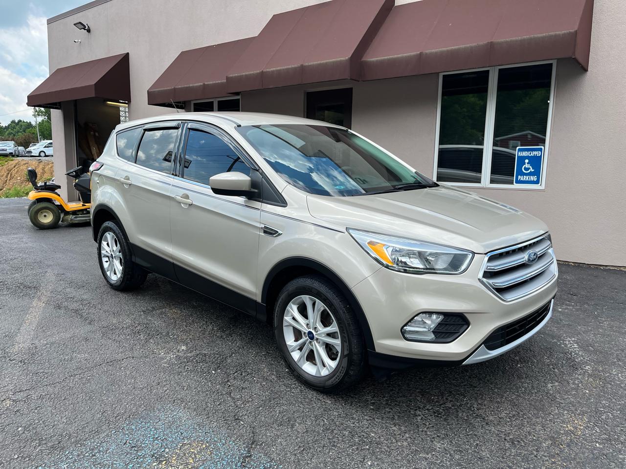 Ford Escape SE 4WD 2017