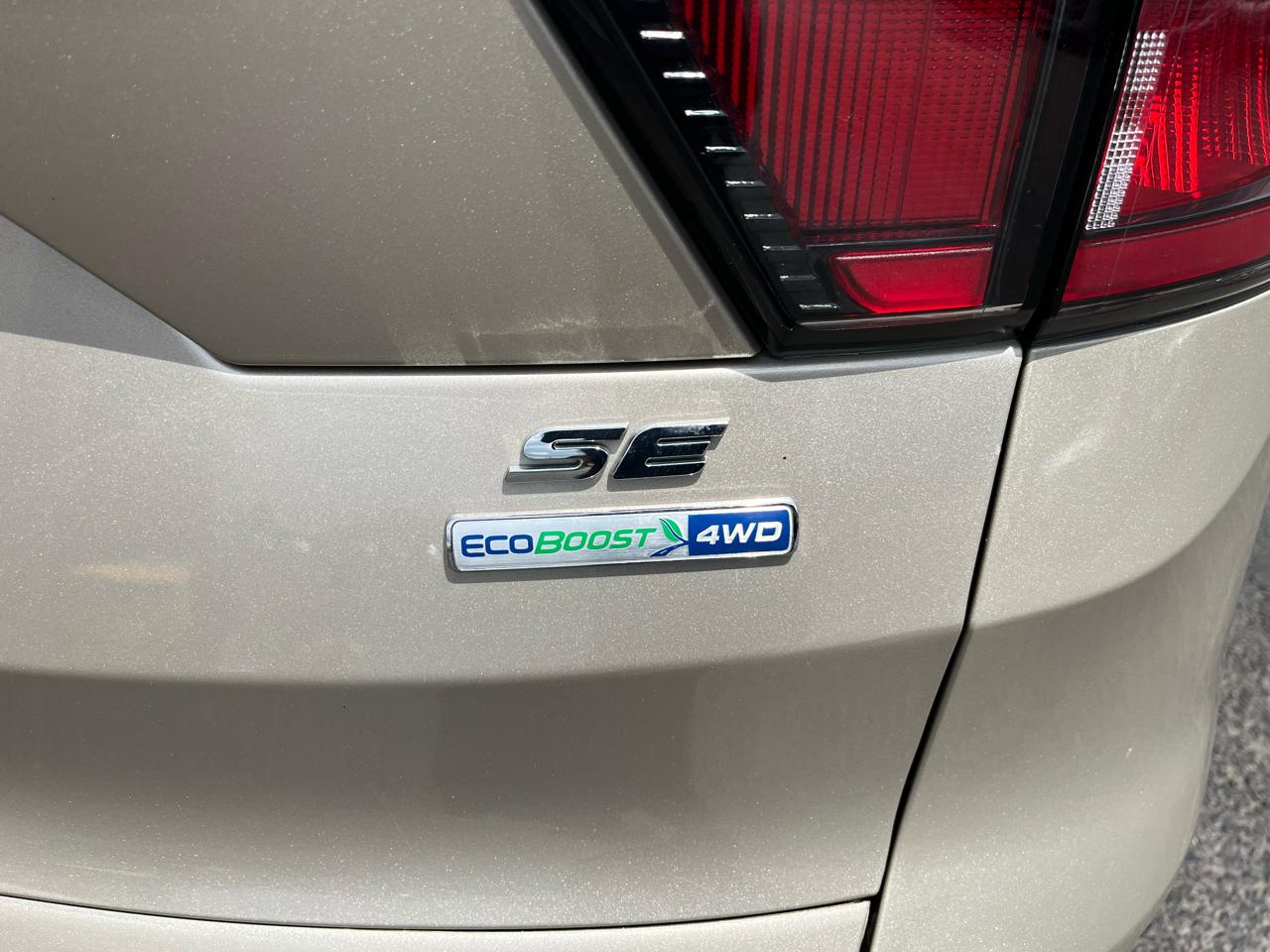 Ford Escape SE 4WD 2017