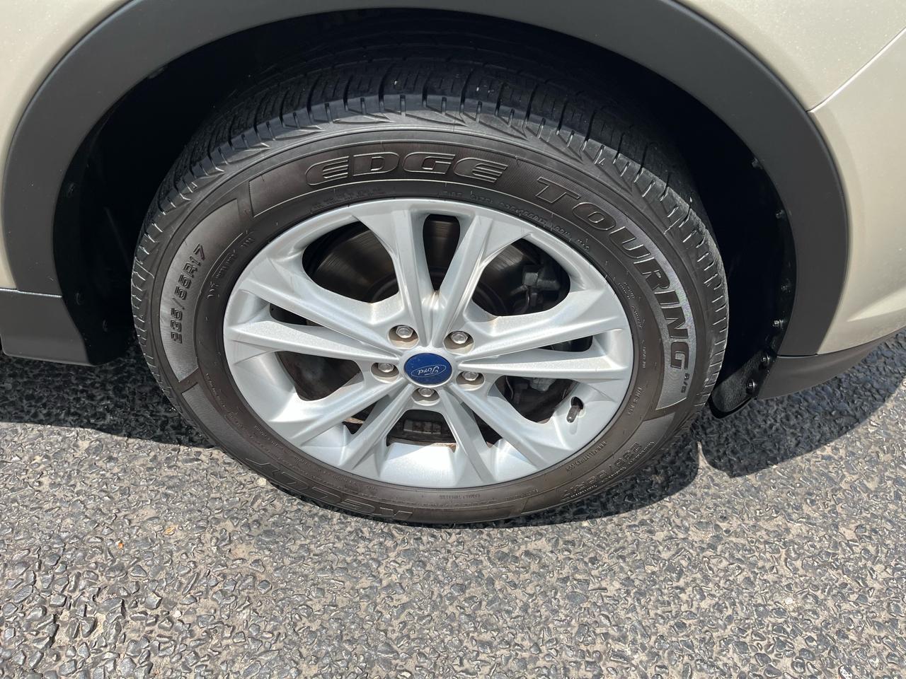 Ford Escape SE 4WD 2017