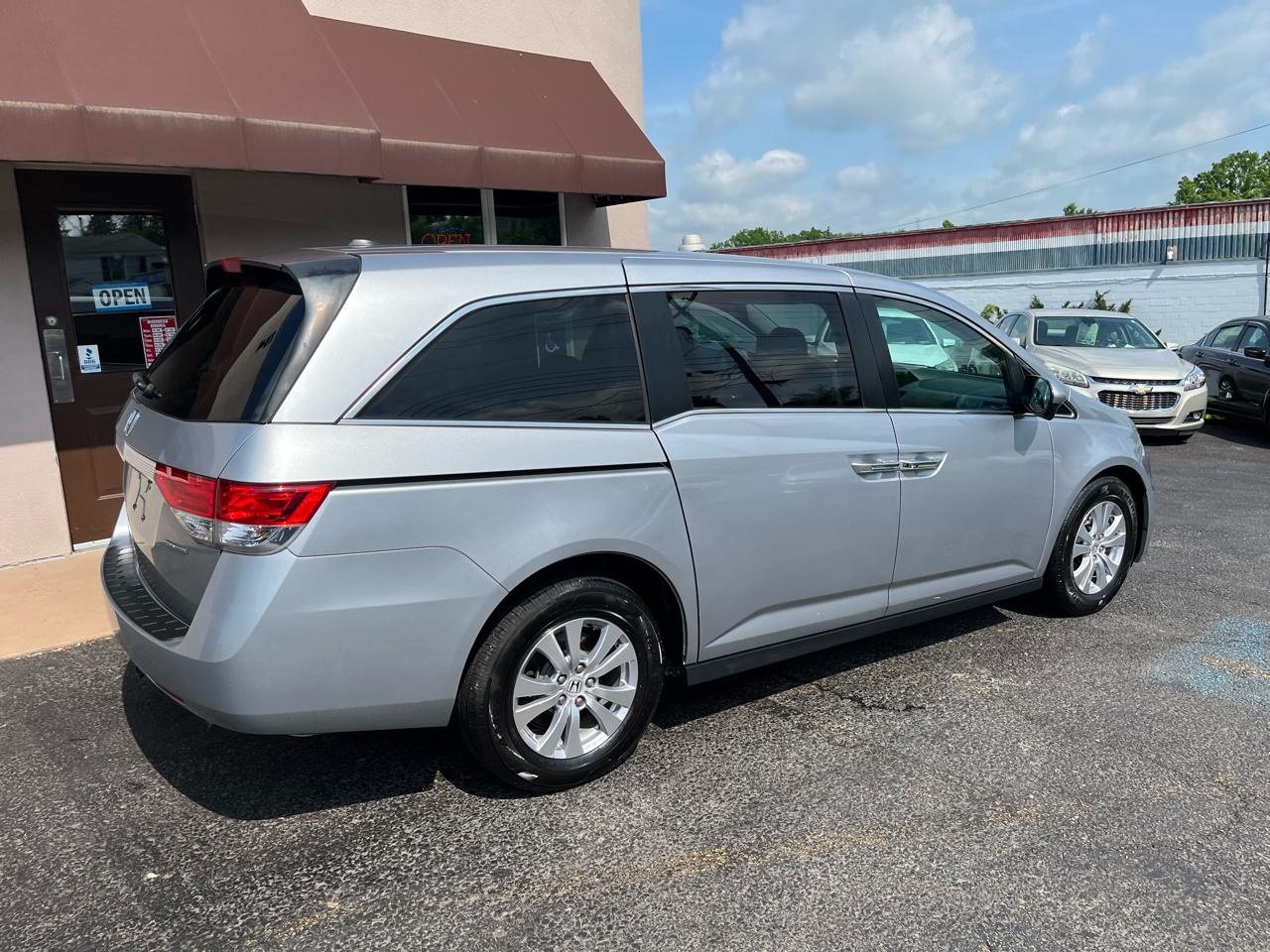 Honda Odyssey SE 2016