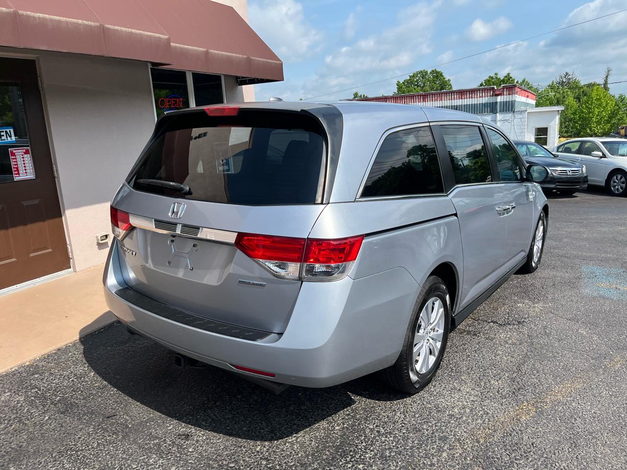Honda Odyssey SE 2016