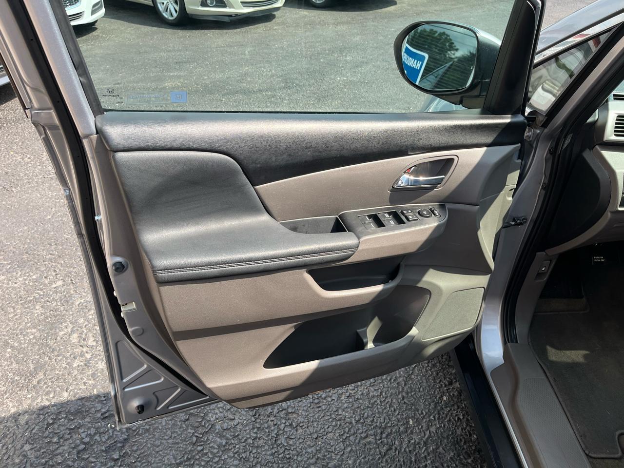 Honda Odyssey SE 2016
