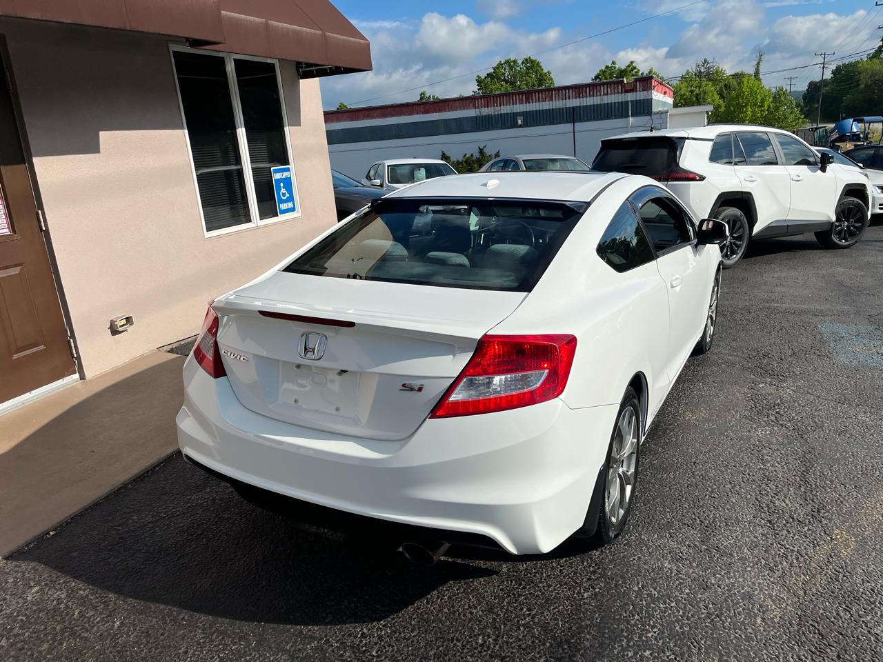 Honda Civic Si Coupe 6-Speed MT 2013
