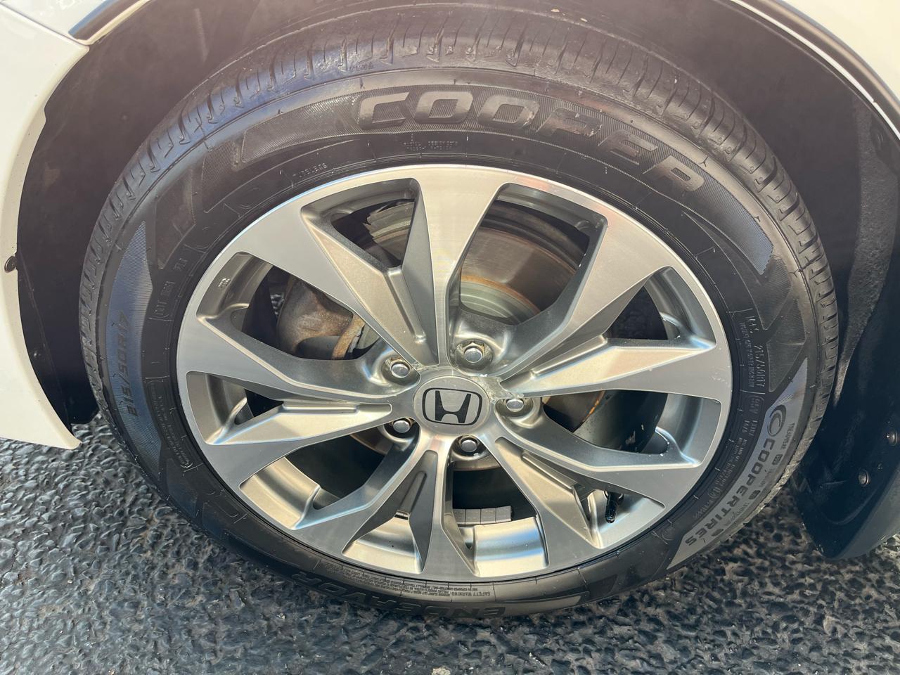 Honda Civic Si Coupe 6-Speed MT 2013