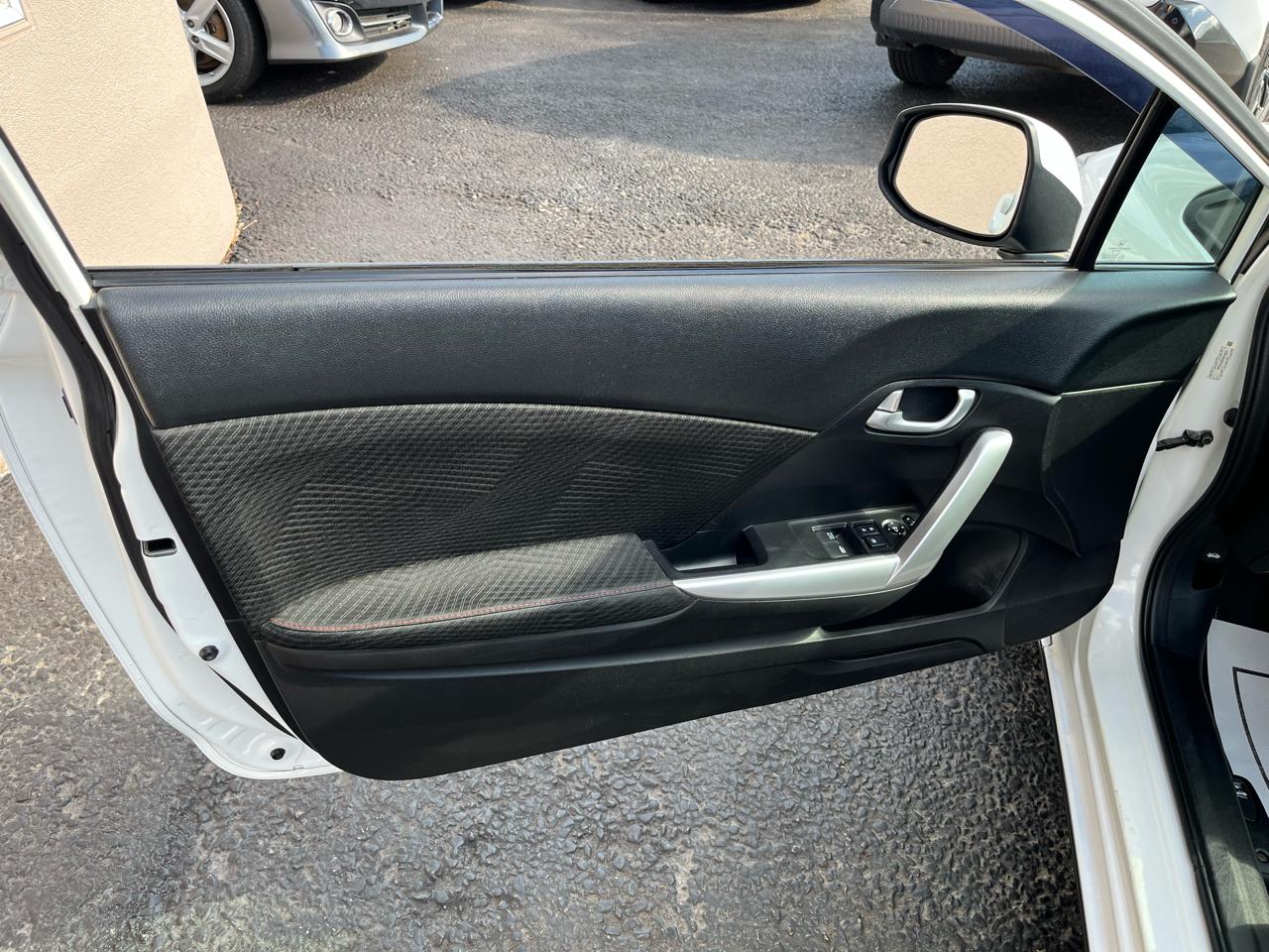 Honda Civic Si Coupe 6-Speed MT 2013