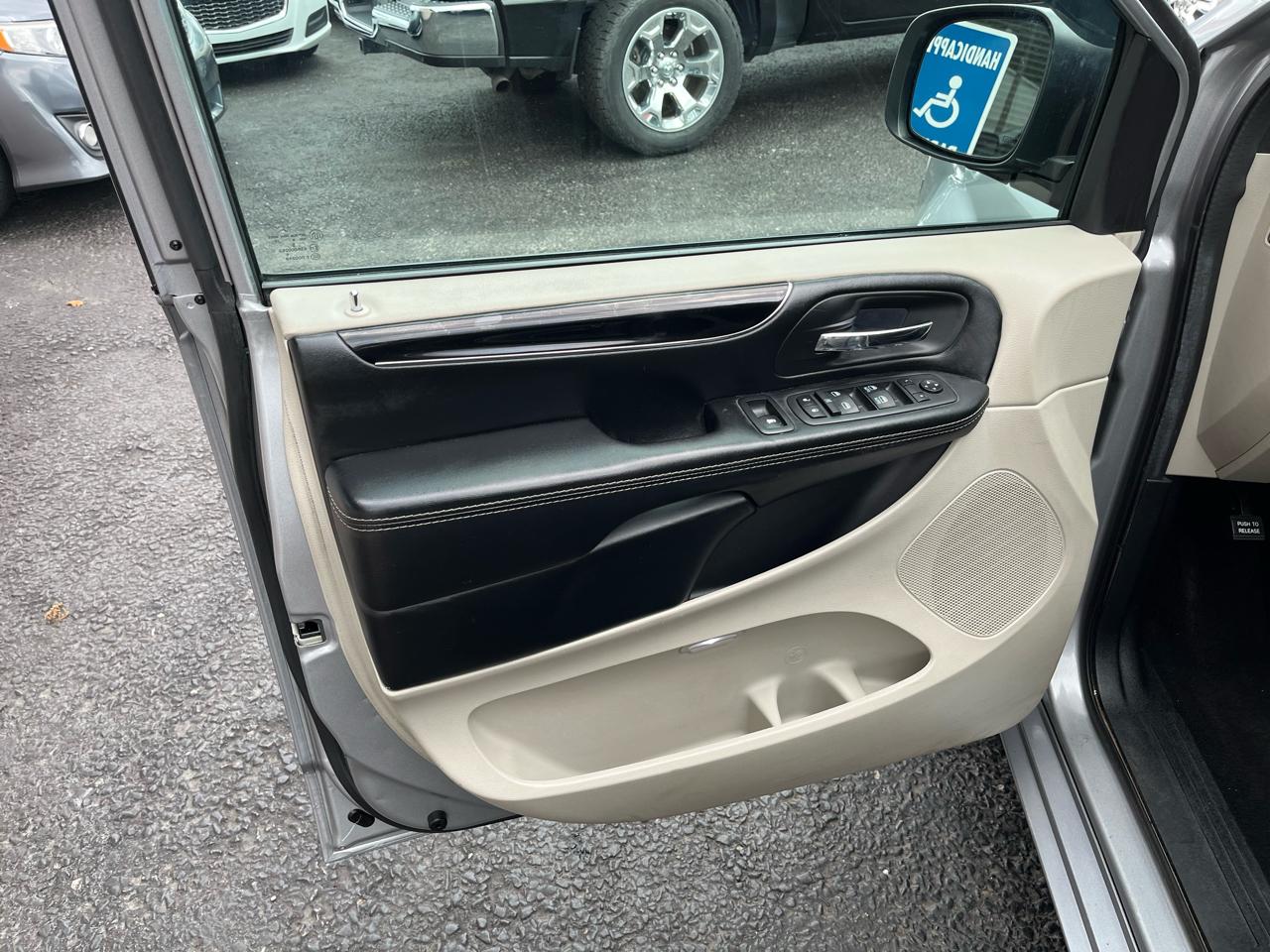 Dodge Grand Caravan SXT 2019