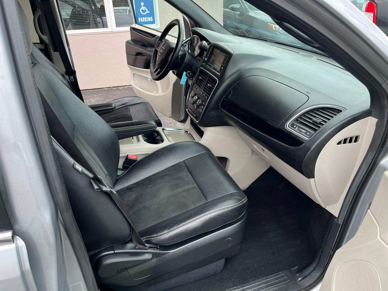 Dodge Grand Caravan SXT 2019