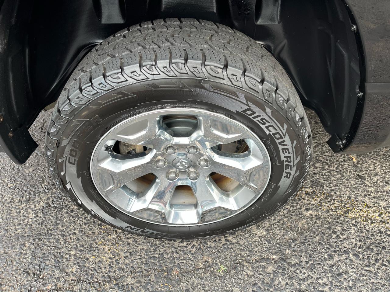 RAM 1500 Big Horn Crew Cab SWB 4WD 2019