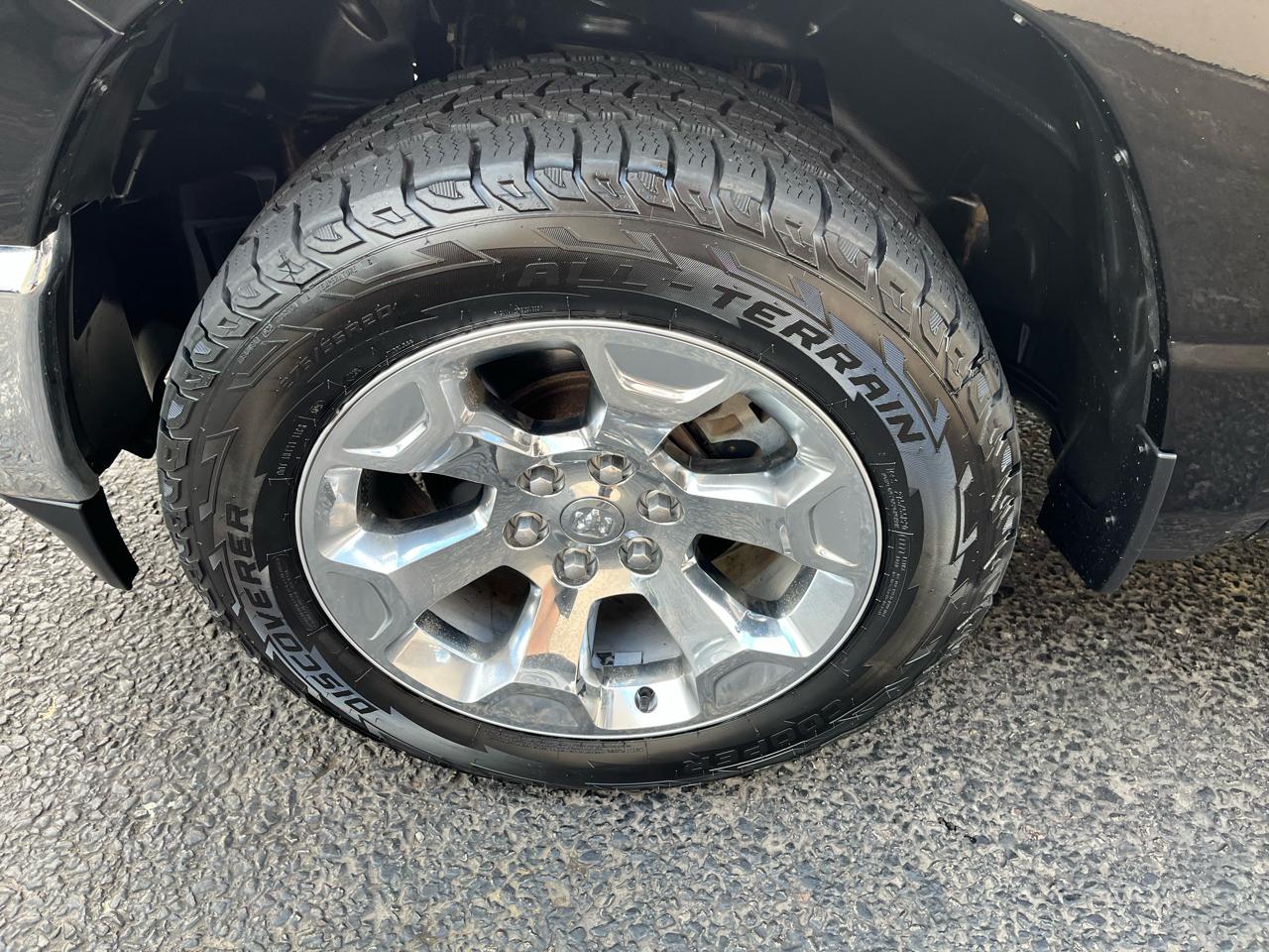 RAM 1500 Big Horn Crew Cab SWB 4WD 2019