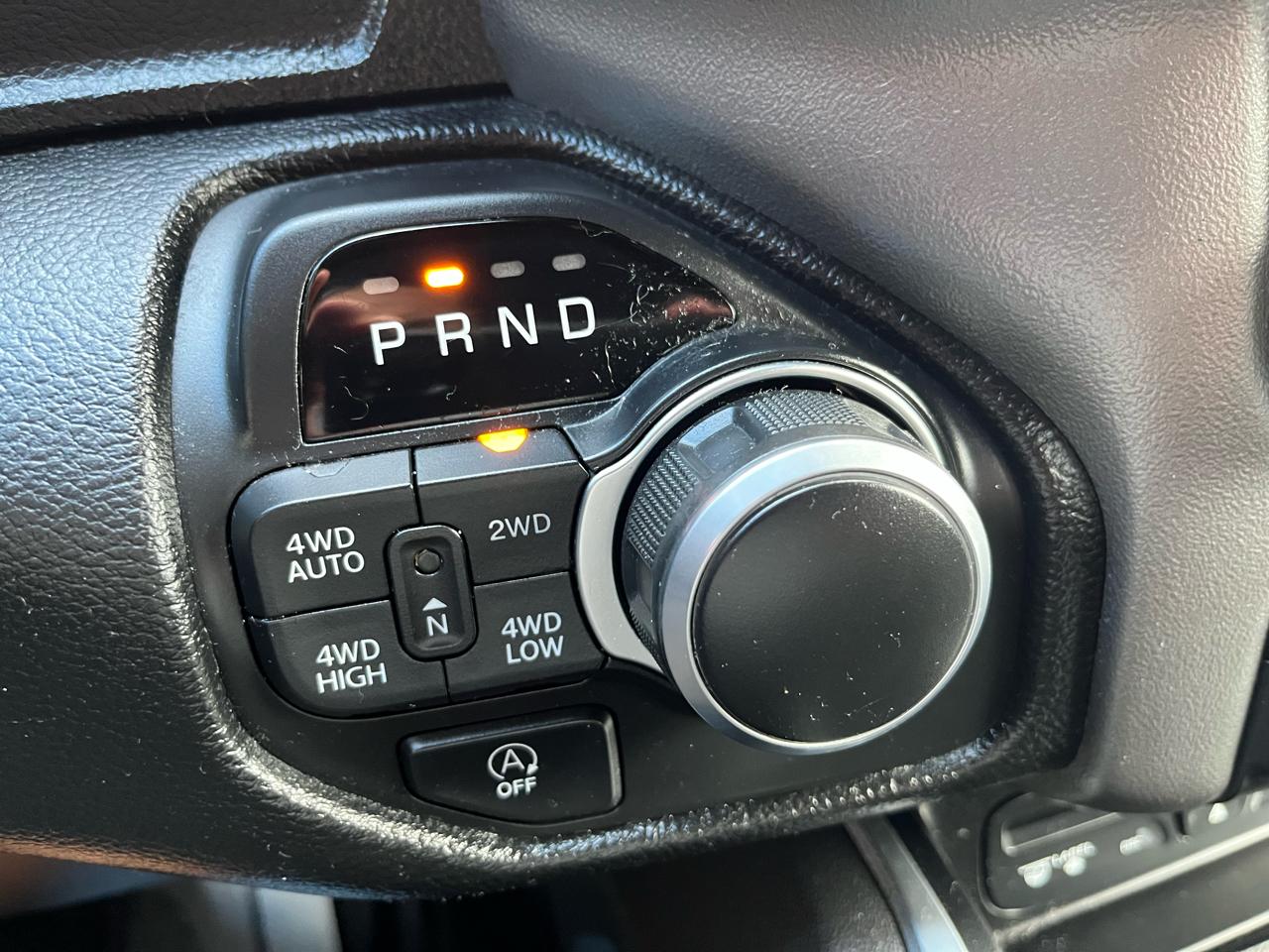 RAM 1500 Big Horn Crew Cab SWB 4WD 2019
