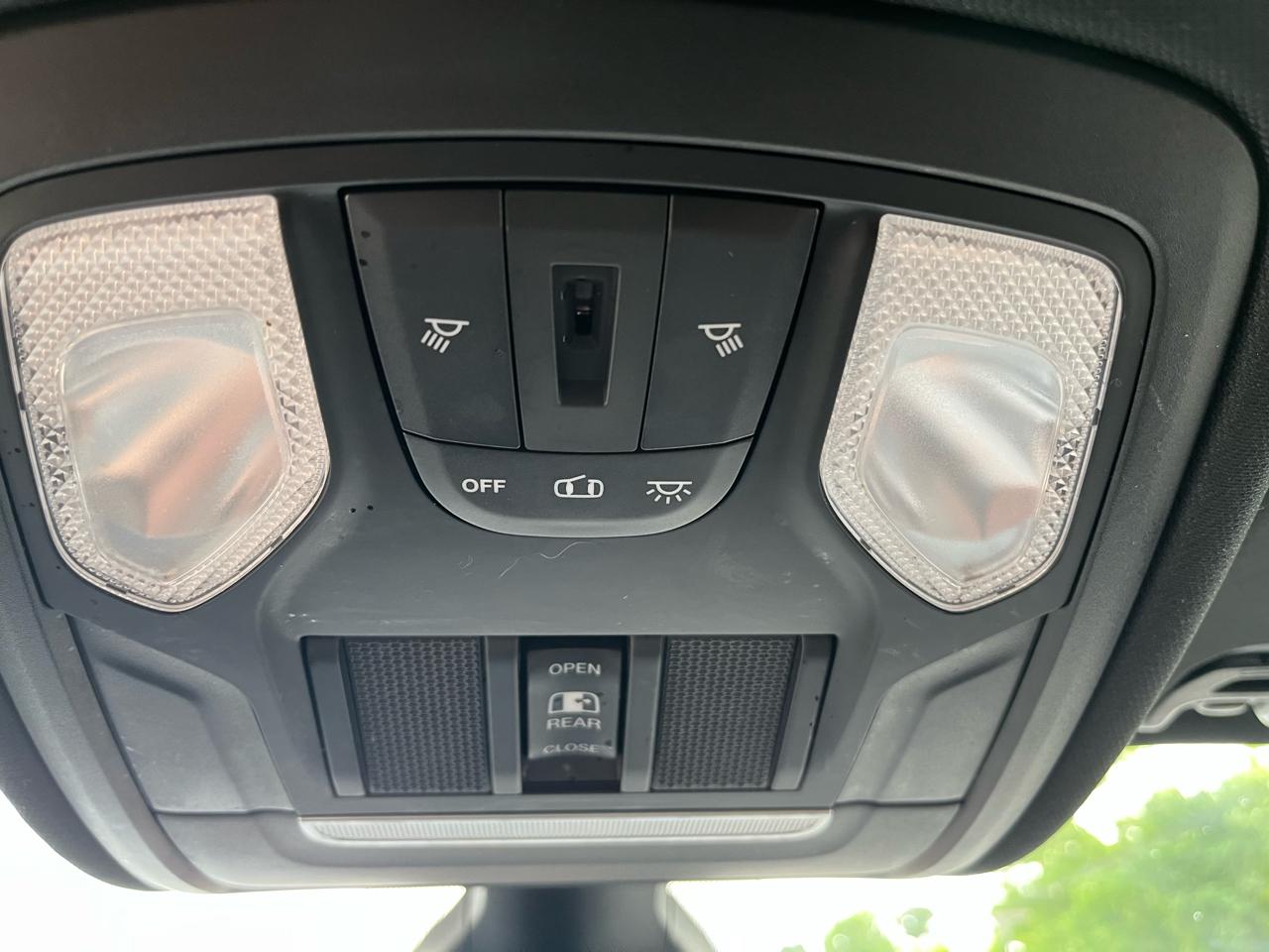 RAM 1500 Big Horn Crew Cab SWB 4WD 2019