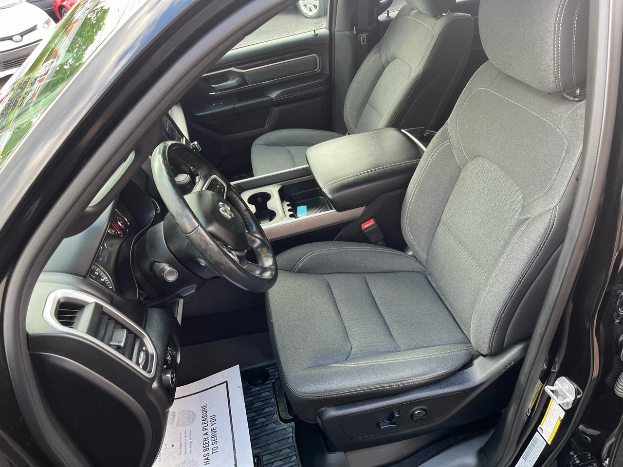 RAM 1500 Big Horn Crew Cab SWB 4WD 2019