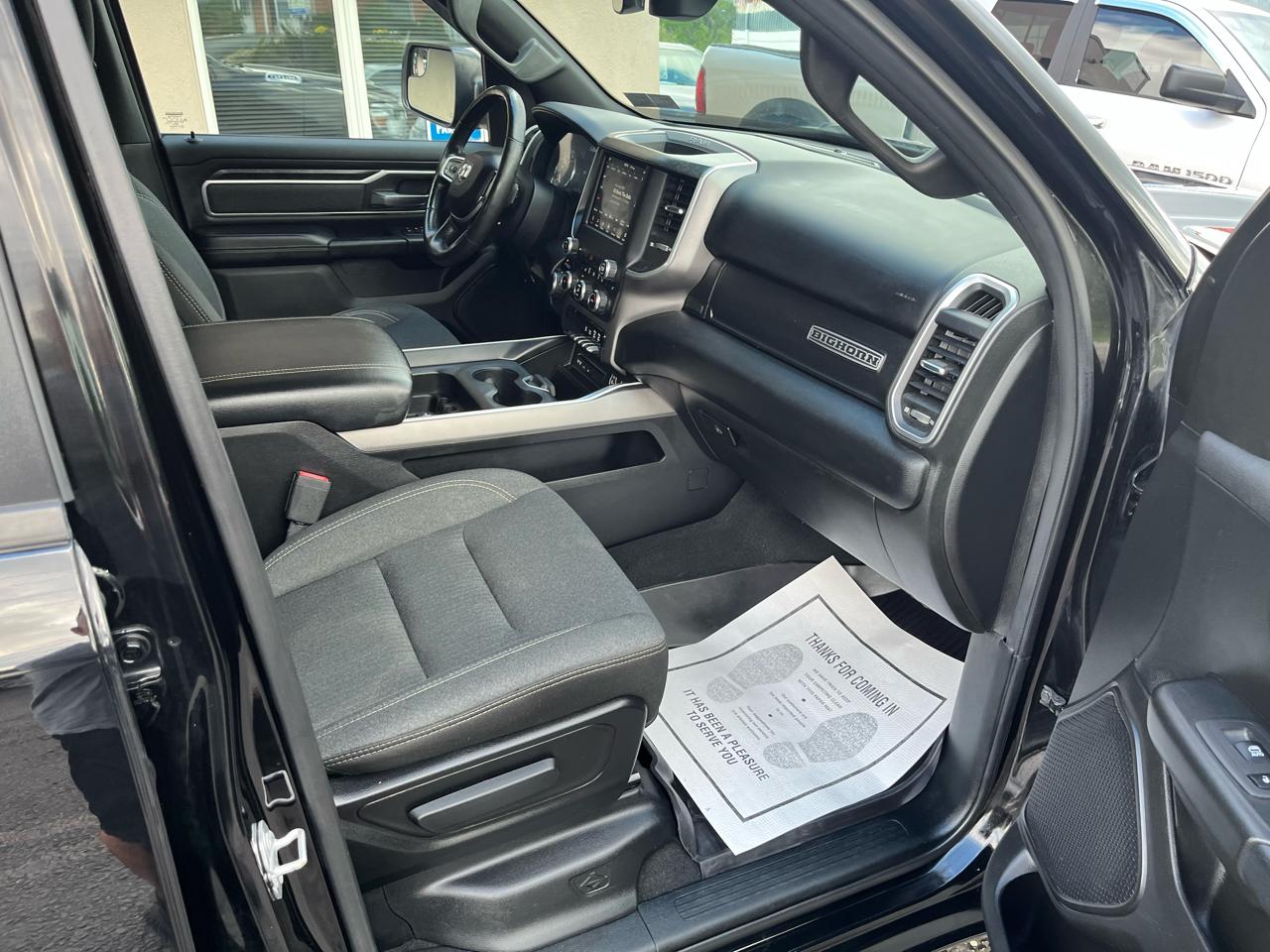 RAM 1500 Big Horn Crew Cab SWB 4WD 2019