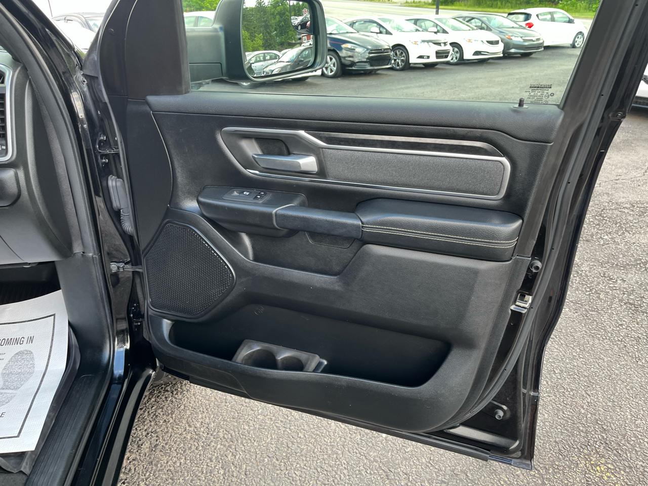 RAM 1500 Big Horn Crew Cab SWB 4WD 2019
