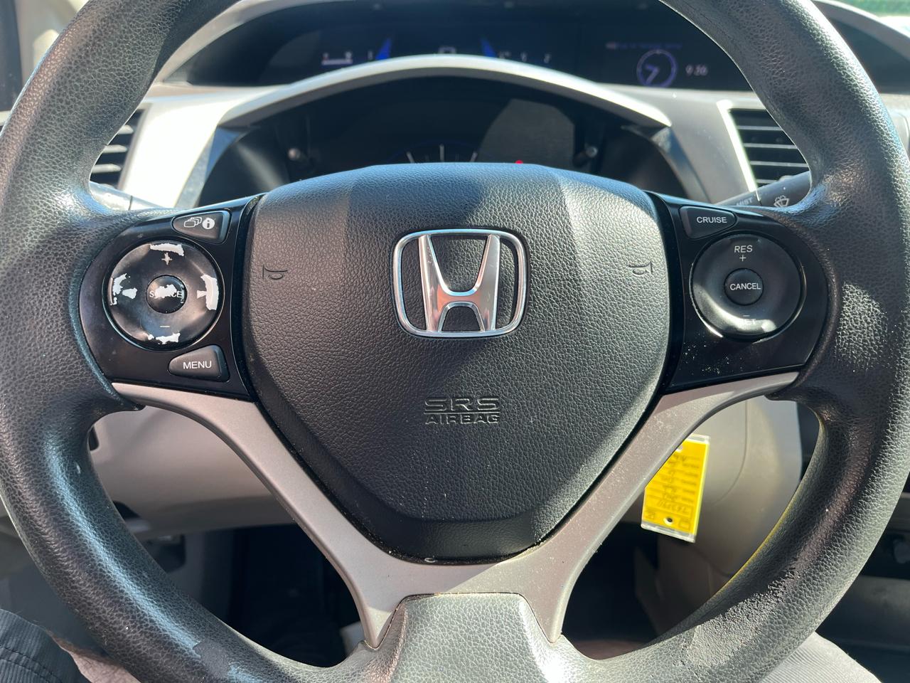 Honda Civic LX Sedan 5-Speed AT 2012