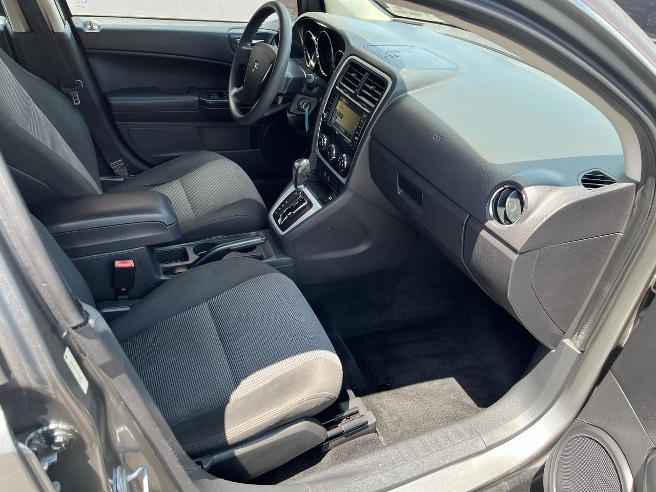 Dodge Caliber Mainstreet 2011