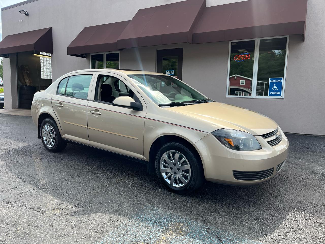 Chevrolet Cobalt LS Sedan 2005
