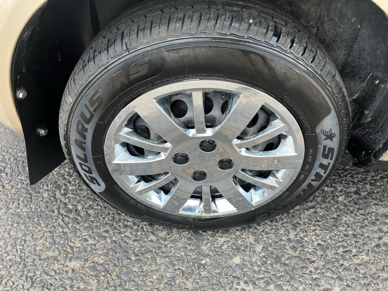 Chevrolet Cobalt LS Sedan 2005