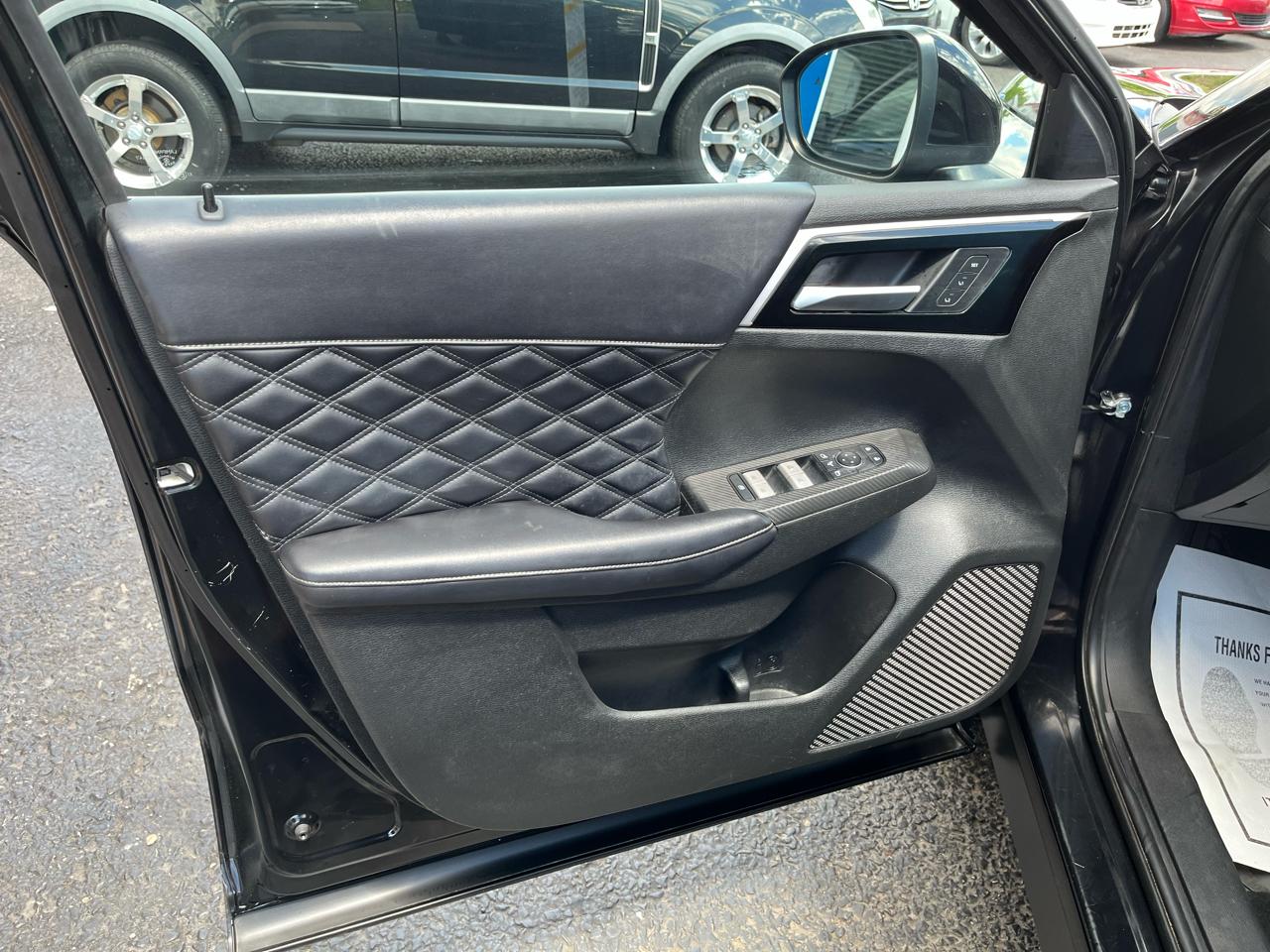 Mitsubishi Outlander  2022