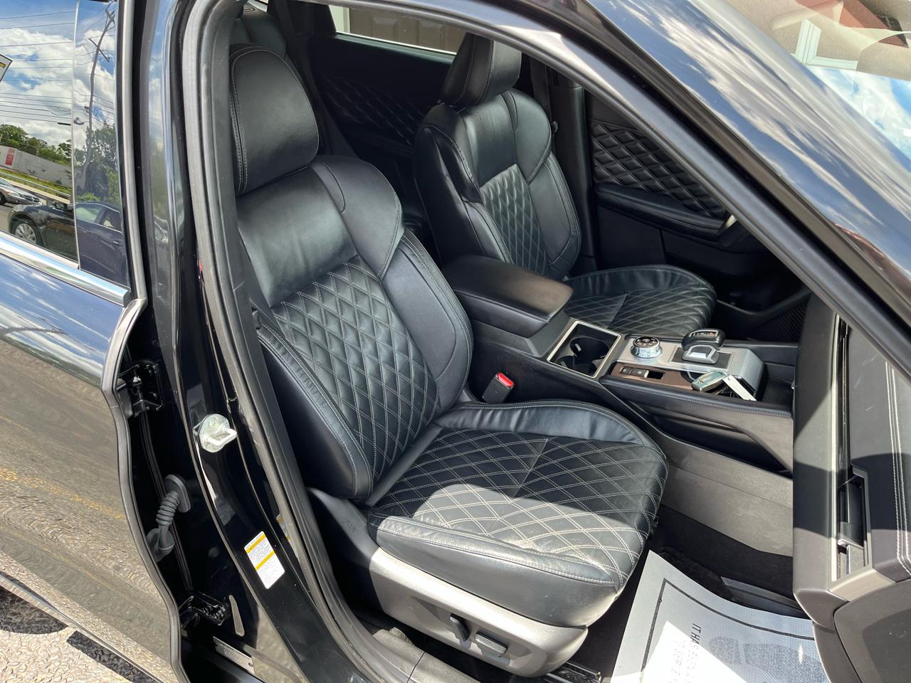 Mitsubishi Outlander  2022