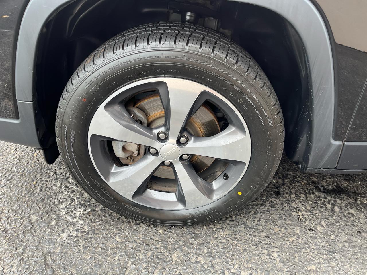 Jeep Cherokee Limited 4WD 2019