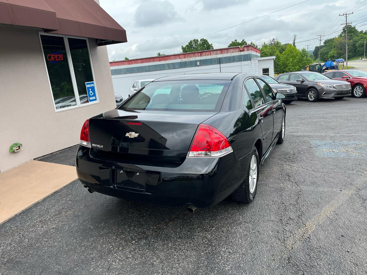 Chevrolet Impala LS (Fleet) 2012