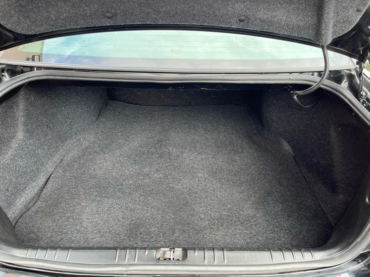 Chevrolet Impala LS (Fleet) 2012