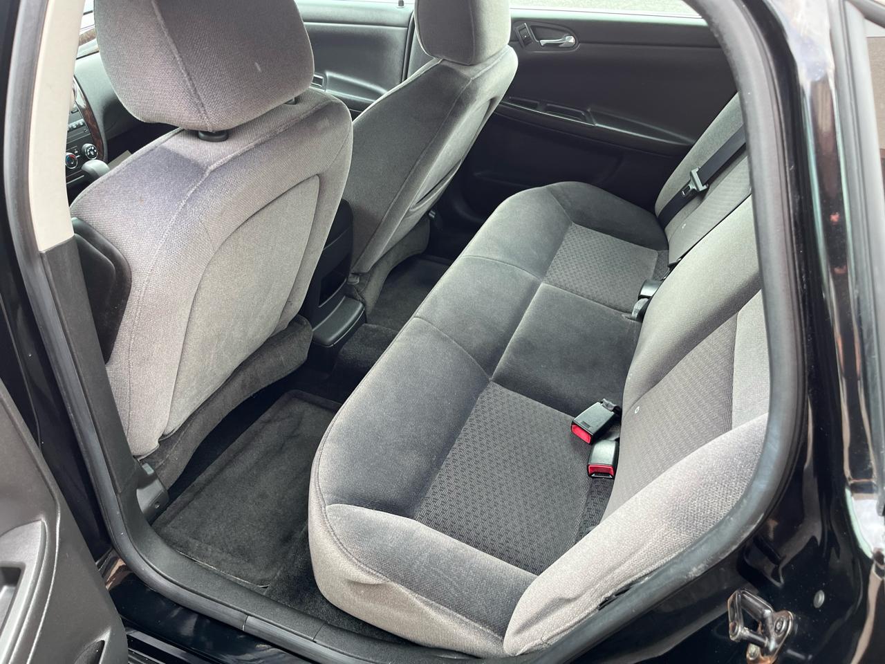 Chevrolet Impala LS (Fleet) 2012