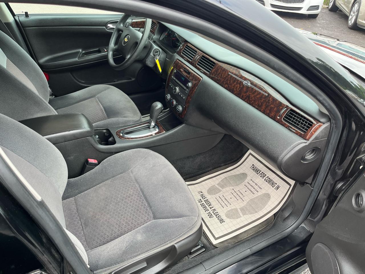 Chevrolet Impala LS (Fleet) 2012