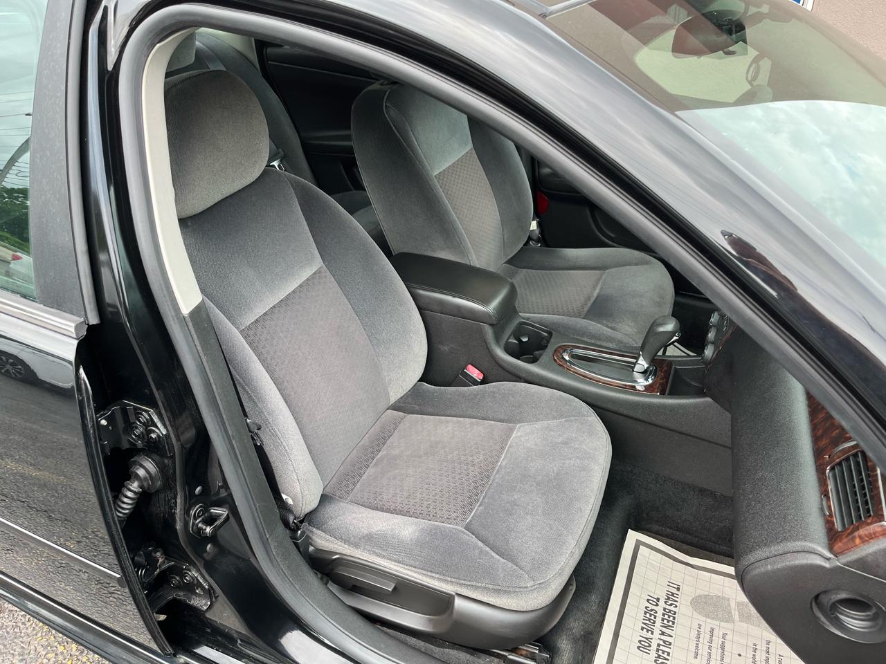 Chevrolet Impala LS (Fleet) 2012