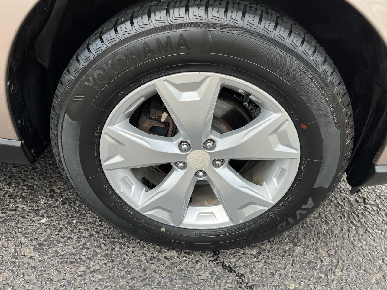 Subaru Forester 2.5i Limited 2014