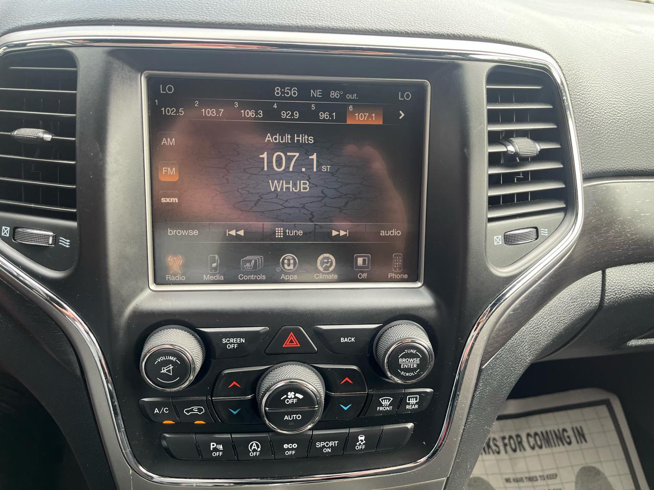 Jeep Grand Cherokee Altitude 4D SUV 4WD 2017