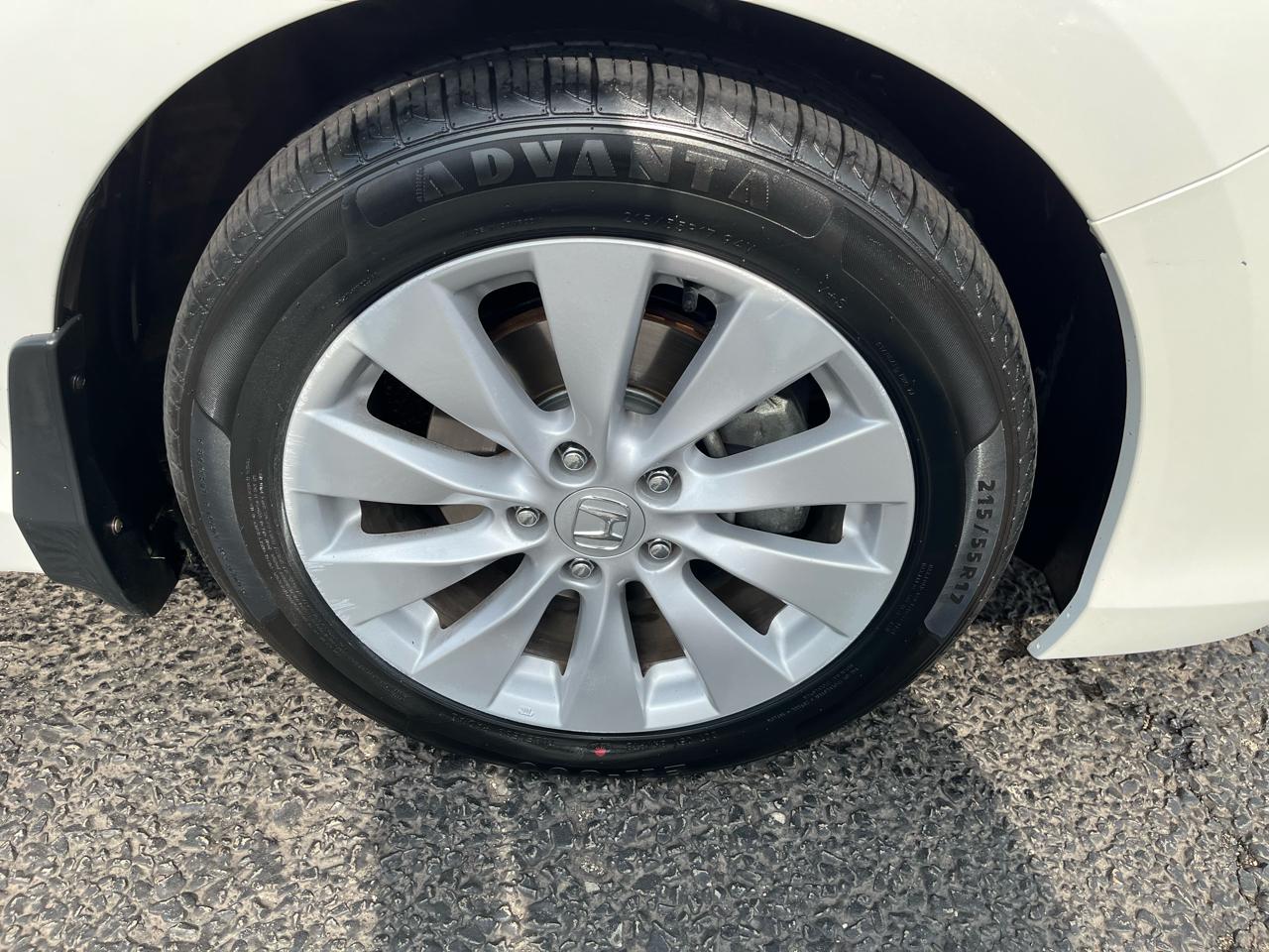 Honda Accord EX-L V6 Sedan AT 2013