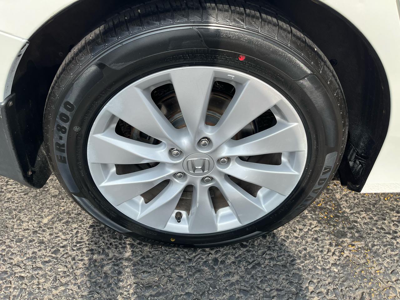 Honda Accord EX-L V6 Sedan AT 2013