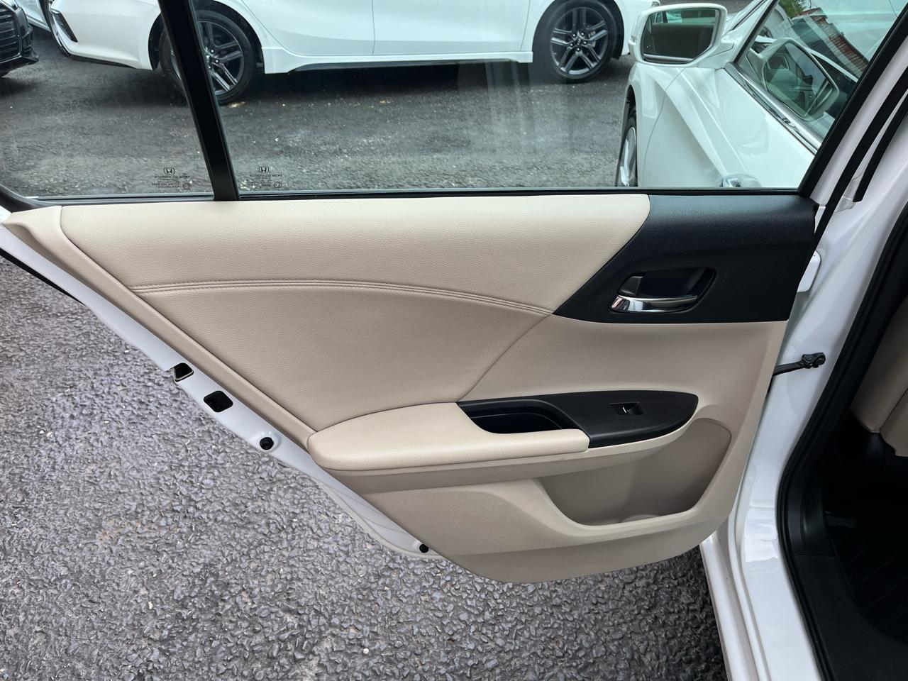 Honda Accord EX-L V6 Sedan AT 2013