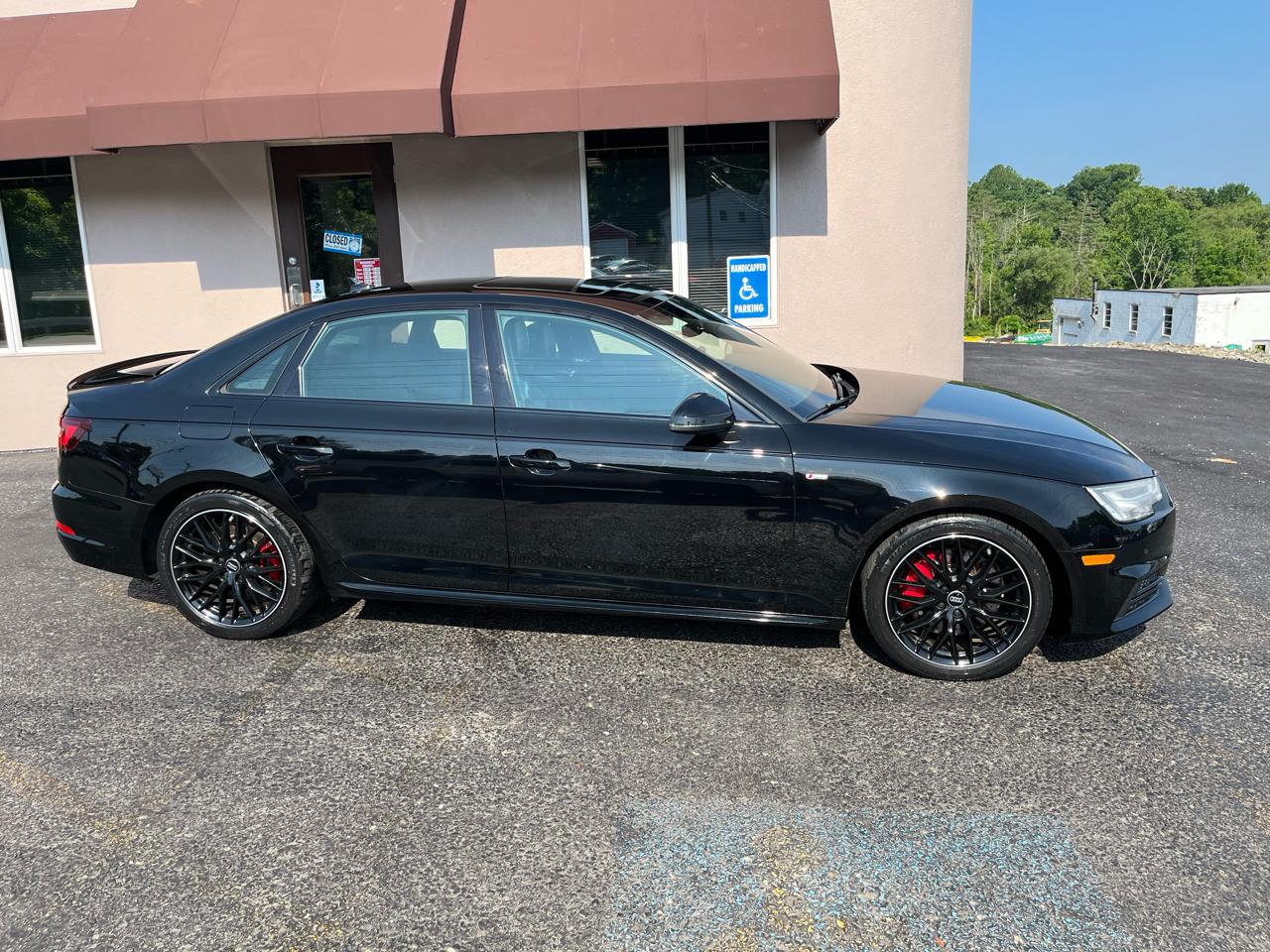 Audi A4  2018