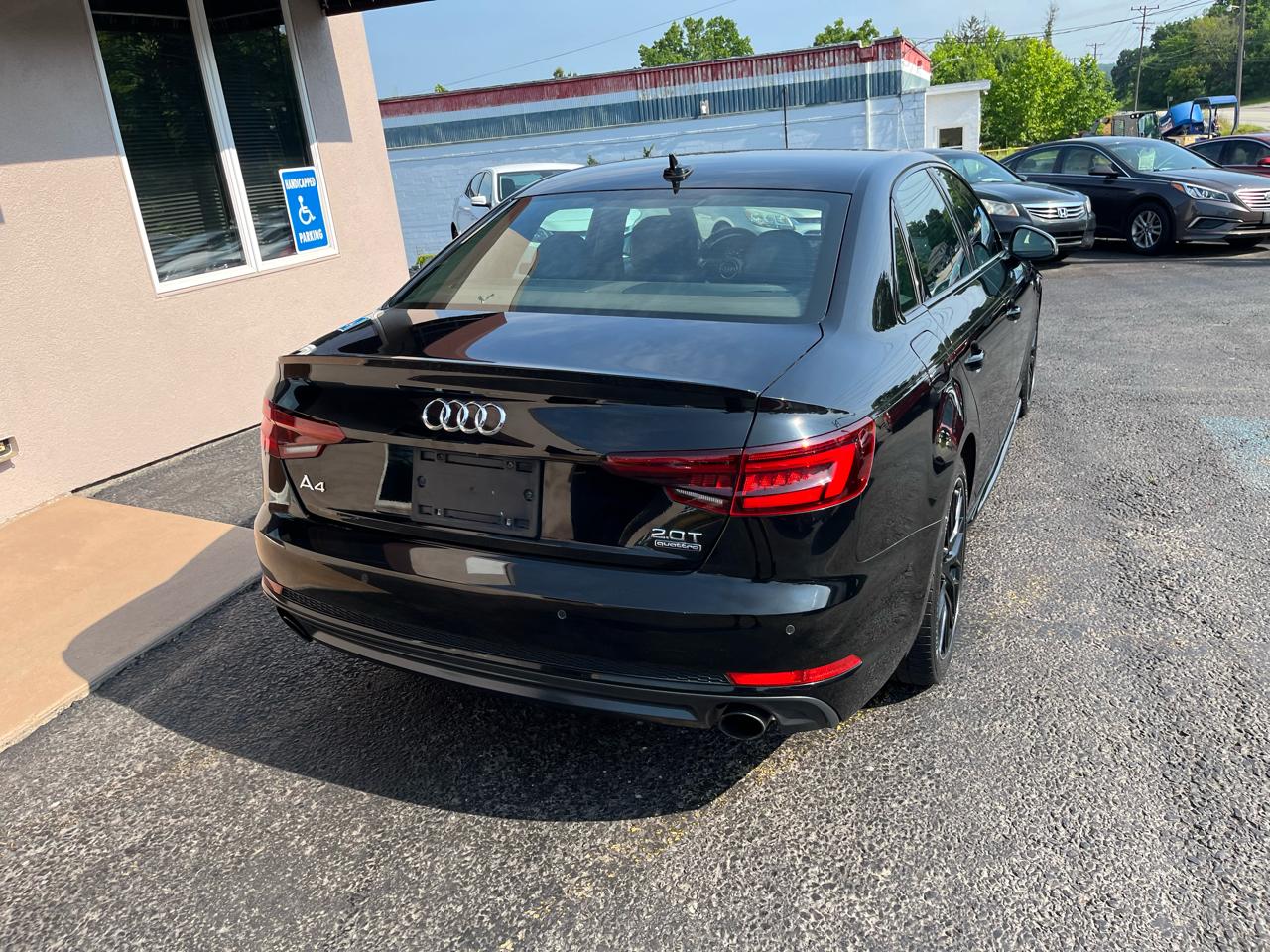 Audi A4  2018