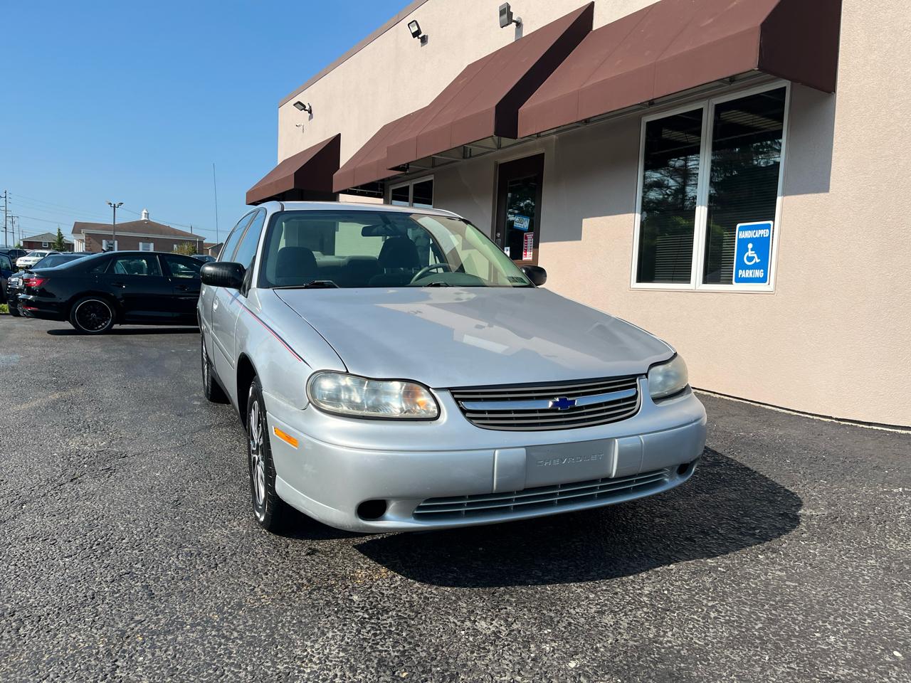 Chevrolet Classic 4dr Sdn 2005