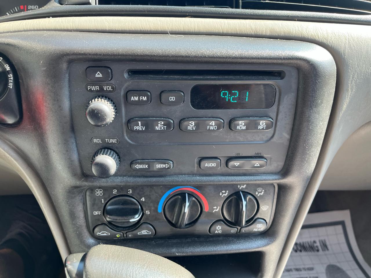 Chevrolet Classic 4dr Sdn 2005