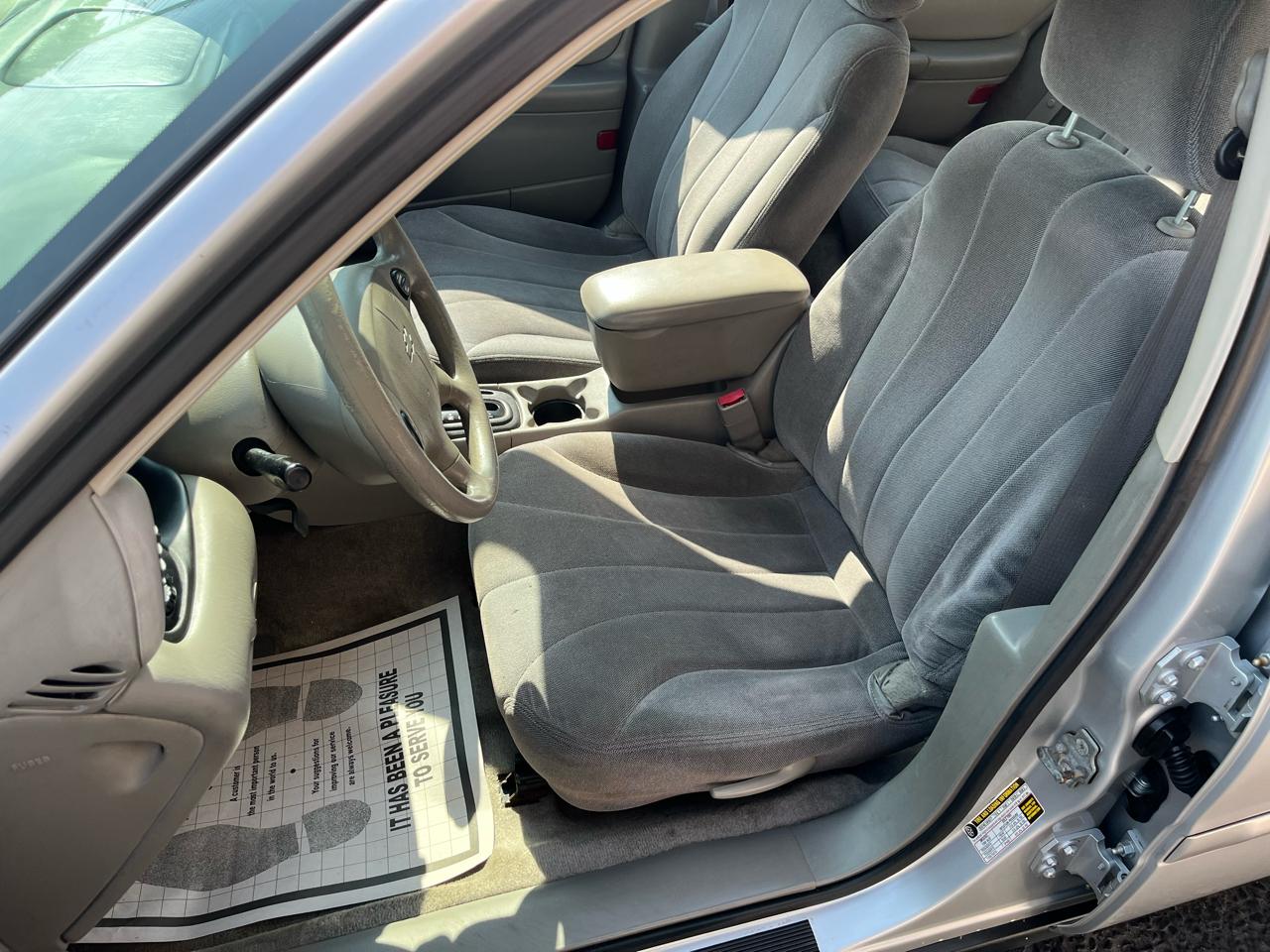 Chevrolet Classic 4dr Sdn 2005